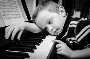 images-sad-boy-plays-piano-11410